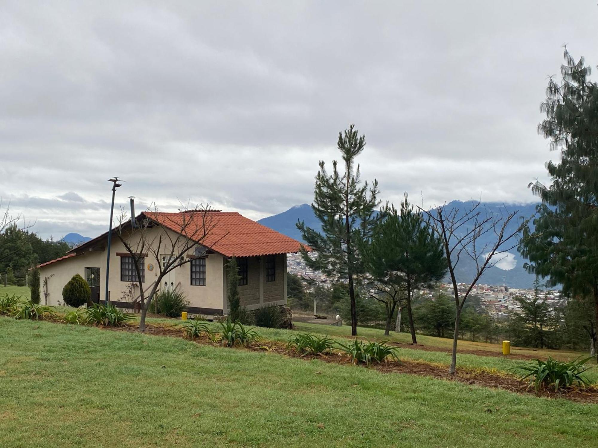 Cabanas Huerta La Mision, Zacatlan Bagian luar foto